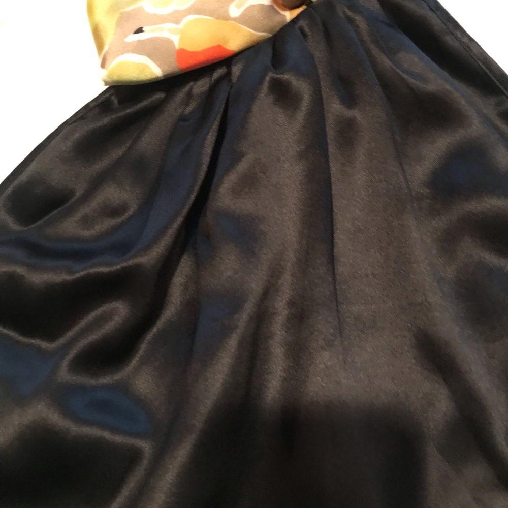 TED BAKER HALTER DRESS XS (model is a 0-2) - Picture 4 of 16